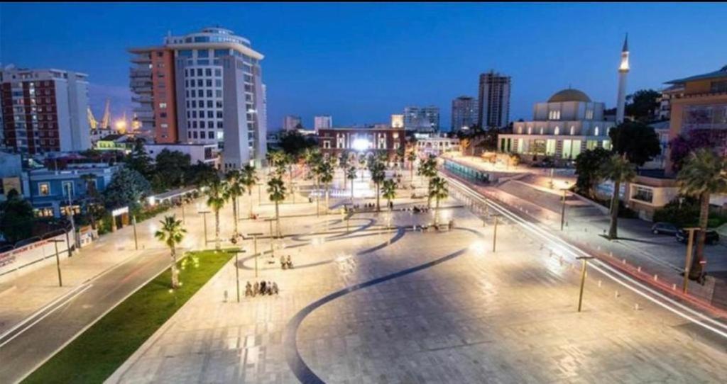 Loris Apartaments 203 Durrës Buitenkant foto