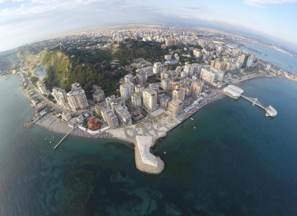 Loris Apartaments 203 Durrës Buitenkant foto